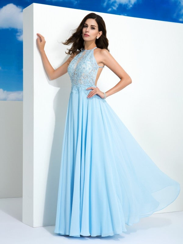Vestido de noche de graduación de gasa largo sin mangas con apliques y tirantes finos de corte A/princesa