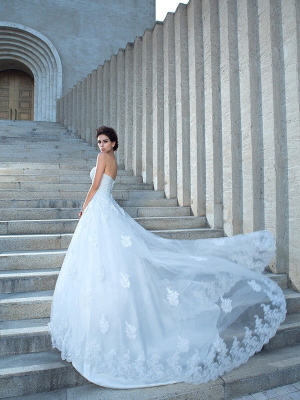 Ball Gown Spaghetti Straps Applique Sleeveless Long Satin Wedding Dresses Bridal Gowns