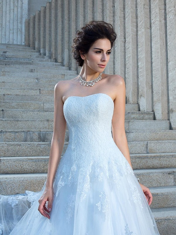 Ball Gown Spaghetti Straps Applique Sleeveless Long Satin Wedding Dresses Bridal Gowns