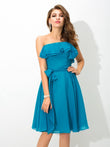 A-Linie/Princess-Linie One-Shoulder Schärpe/Band/Gürtel Ärmellos Kurz Seide wie Satin Brautjungfernkleider Homecoming Ballkleid