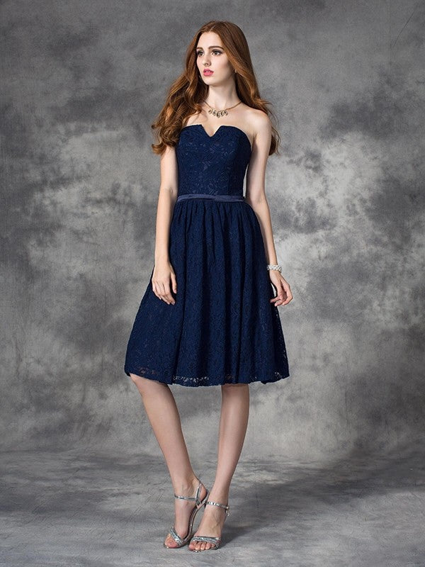A-Linie/Princess-Linie Herzausschnitt Spitze Ärmellos Kurz Spitze Brautjungfernkleider Homecoming Partykleid