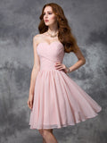 Vestido de dama de honor de gasa corto fruncido sin mangas con escote corazón/princesa, vestido de invitada de boda