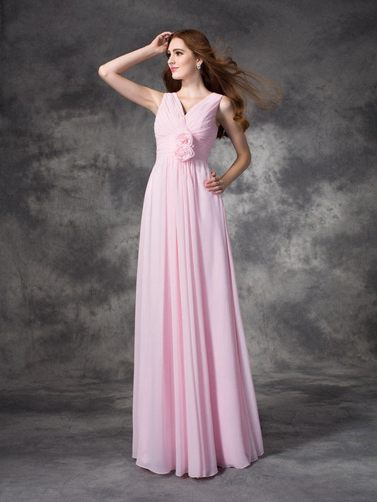 A-line/Princess V-neck Hand-Made Flower Sleeveless Long Chiffon Bridesmaid Dresses Evening Prom Dress