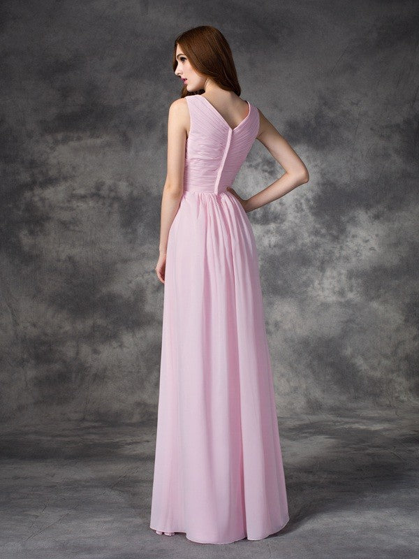 A-line/Princess V-neck Hand-Made Flower Sleeveless Long Chiffon Bridesmaid Dresses Evening Prom Dress