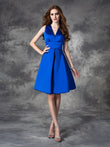 A-line/Princess V-neck Ruched Sleeveless Short Satin Bridesmaid Dresses Homecoming Dress Gowns