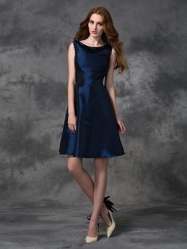Vestidos de dama de honor cortos de tafetán con corte A/princesa, sin mangas y escote redondo, para cóctel y regreso a casa