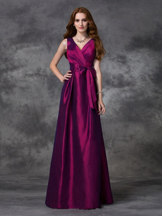 A-line/Princess V-neck Sash/Ribbon/Belt Sleeveless Long Taffeta Bridesmaid Dresses Formal Evening Dress
