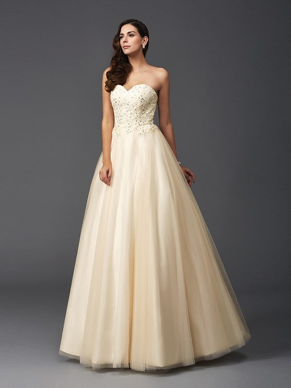 Vestido de noche de graduación con corte A/princesa, escote corazón, sin mangas, largo de red y cuentas