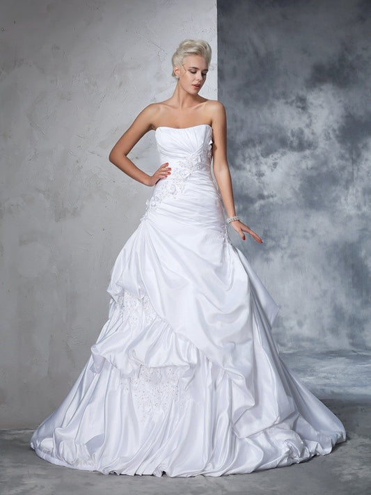 Ball Gown Strapless Applique Sleeveless Long Satin Wedding Dresses Bridal Gowns