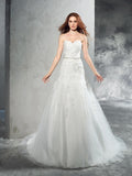 Sheath/Column Sweetheart Applique Sleeveless Long Satin Wedding Dresses Bridal Gowns