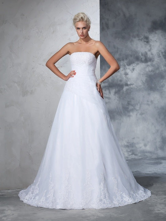 Ball Gown Strapless Applique Sleeveless Long Net Wedding Dresses Bridal Gowns