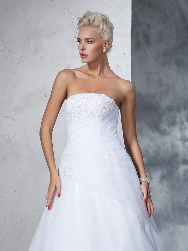 Ball Gown Strapless Applique Sleeveless Long Net Wedding Dresses Bridal Gowns
