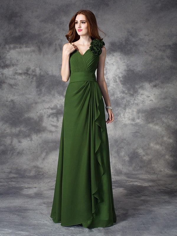 A-line/Princess V-neck Hand-Made Flower Sleeveless Long Chiffon Bridesmaid Dresses Evening Prom Dress