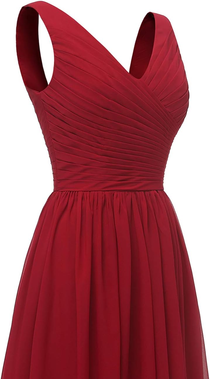 V Neck Chiffon Bridesmaid Dresses for Wedding 2027 Long Pleated Sleeveless Formal Prom Evening Gowns with Slit