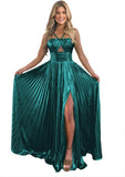 Vestido de fiesta de satén metálico brillante con abertura para mujer, vestido formal de noche plisado con cuello halter 