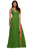 V Neck Chiffon Bridesmaid Dresses for Wedding 2027 Long Pleated Sleeveless Formal Prom Evening Gowns with Slit