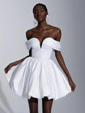 Off Shoulder Satin Homecoming Dresses Teens Short Bubble Dress A Line Mini Cocktail Party Gown