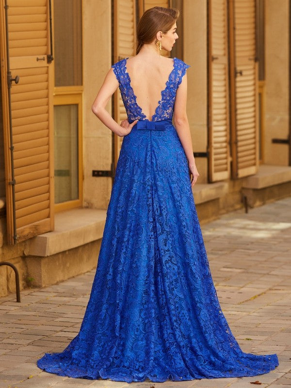 Vestido de noche de graduación con escote en V, corte A/princesa, sin mangas, cola larga y lazo con encaje