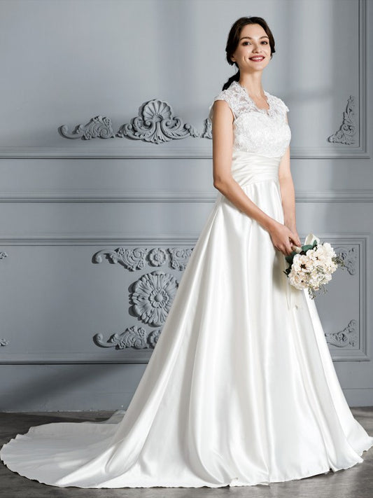 Ballkleid V-Ausschnitt Ärmellos Hofschleppe Satin Brautkleider Brautkleider
