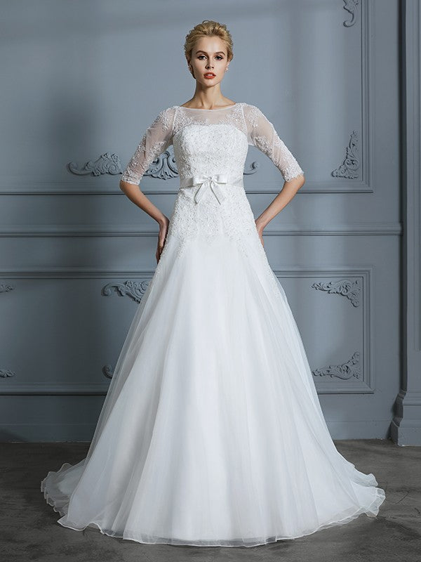 A-Linie/Princess-Linie 1/2 Ärmel U-Ausschnitt Spitze Hofschleppe Tüll Brautkleider