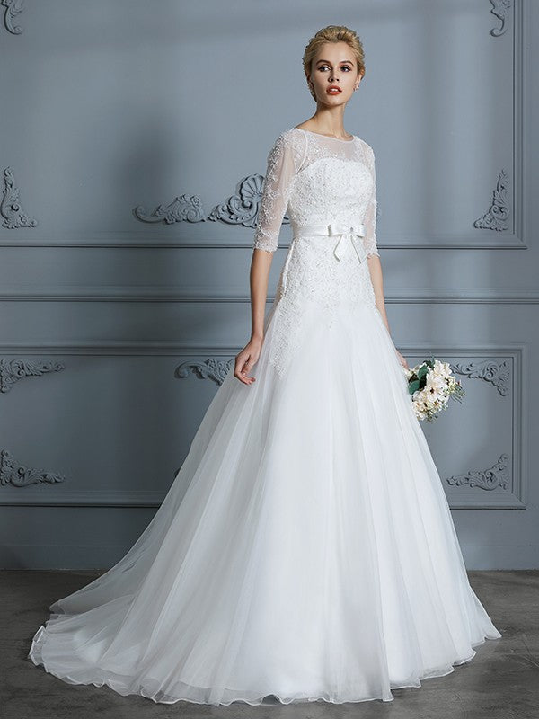 A-Linie/Princess-Linie 1/2 Ärmel U-Ausschnitt Spitze Hofschleppe Tüll Brautkleider