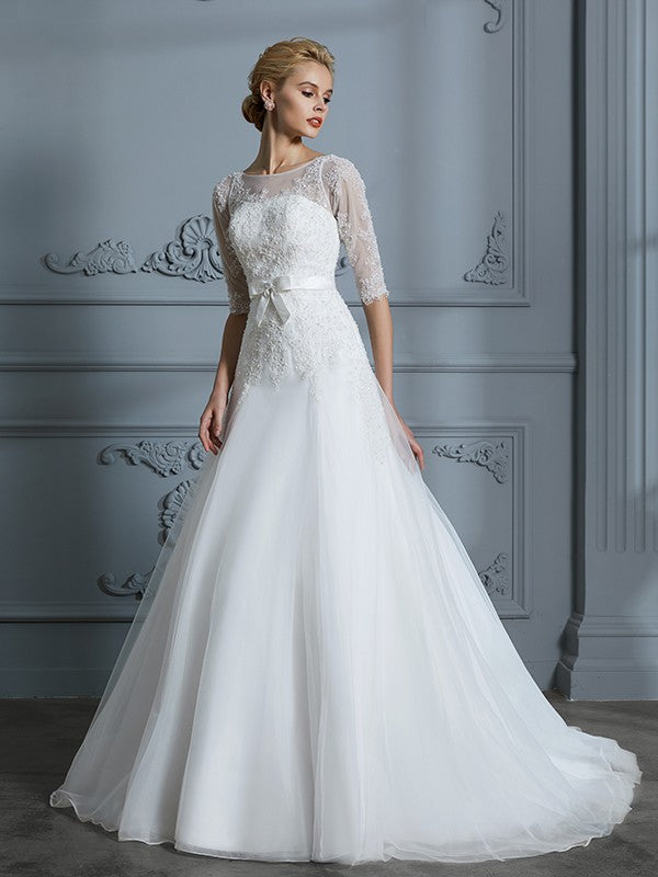 A-Linie/Princess-Linie 1/2 Ärmel U-Ausschnitt Spitze Hofschleppe Tüll Brautkleider