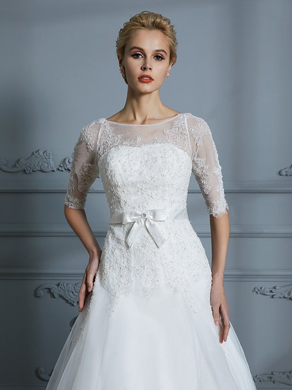 A-Linie/Princess-Linie 1/2 Ärmel U-Ausschnitt Spitze Hofschleppe Tüll Brautkleider