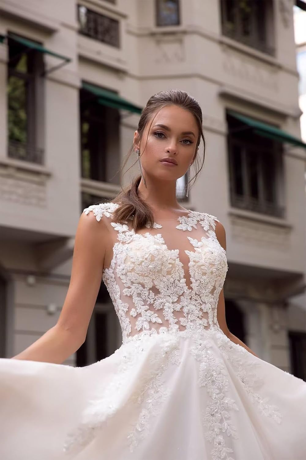 Kingbridal Gowns Lace Appliques Wedding Dresses for Bride Long V Neck Tulle Chiffon A-line Sleeveless Bridal Ball Gown for Women