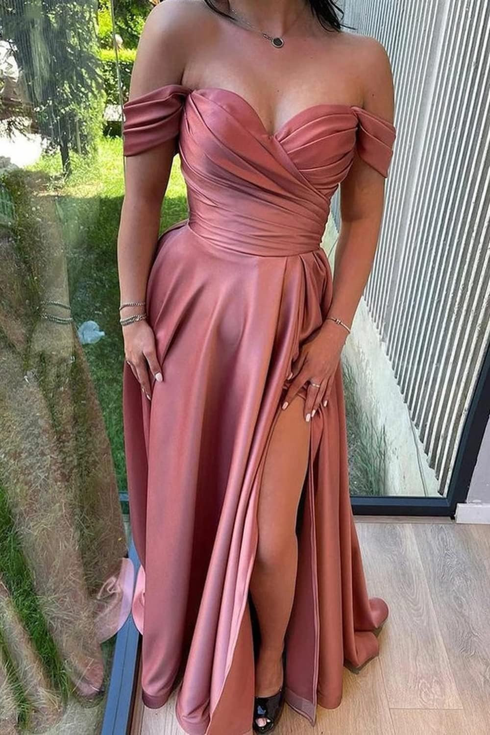 Schulterfreies Satin-Ballkleid, herzförmiger Ausschnitt, formelles Kleid, A-Linie, Abendkleid mit Schlitz 