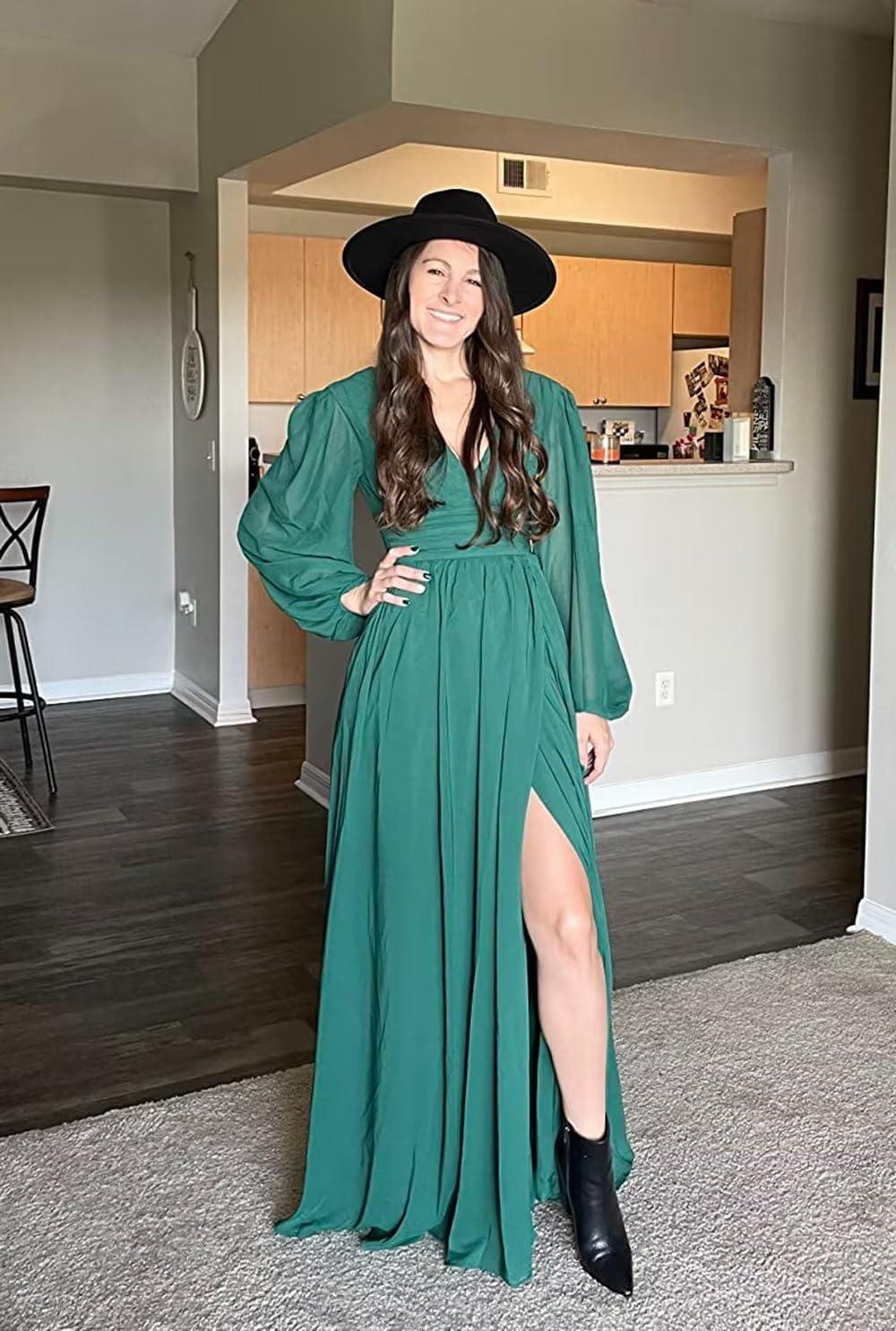 V Neck Long Sleeve Prom Dress with Slit Pleats Chiffon Formal Dress with Pockets for Wedding Party Navy Blue