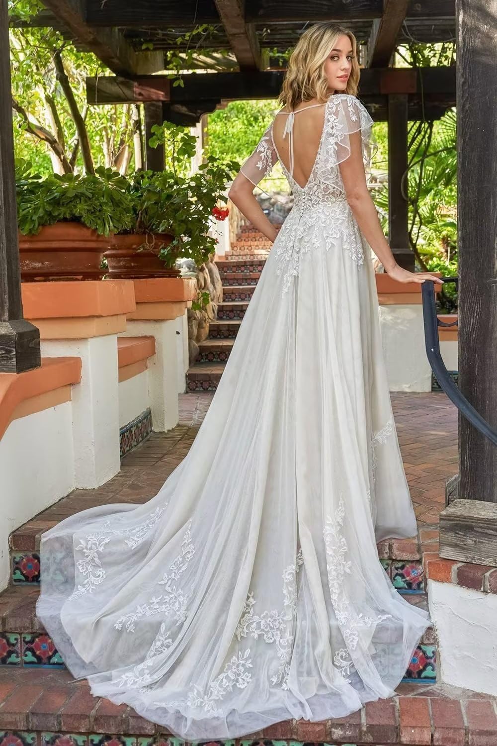 Women's Beach Wedding Dresses for Bride 2025 Long Lace Wedding Bridal Gowns