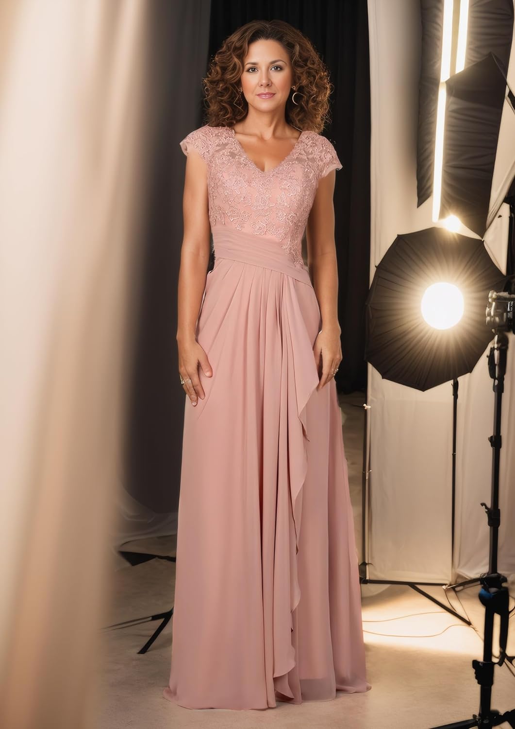 Women's Mother of The Bride Dresses for Wedding V Neck Lace Appliques Formal Evening Gowns