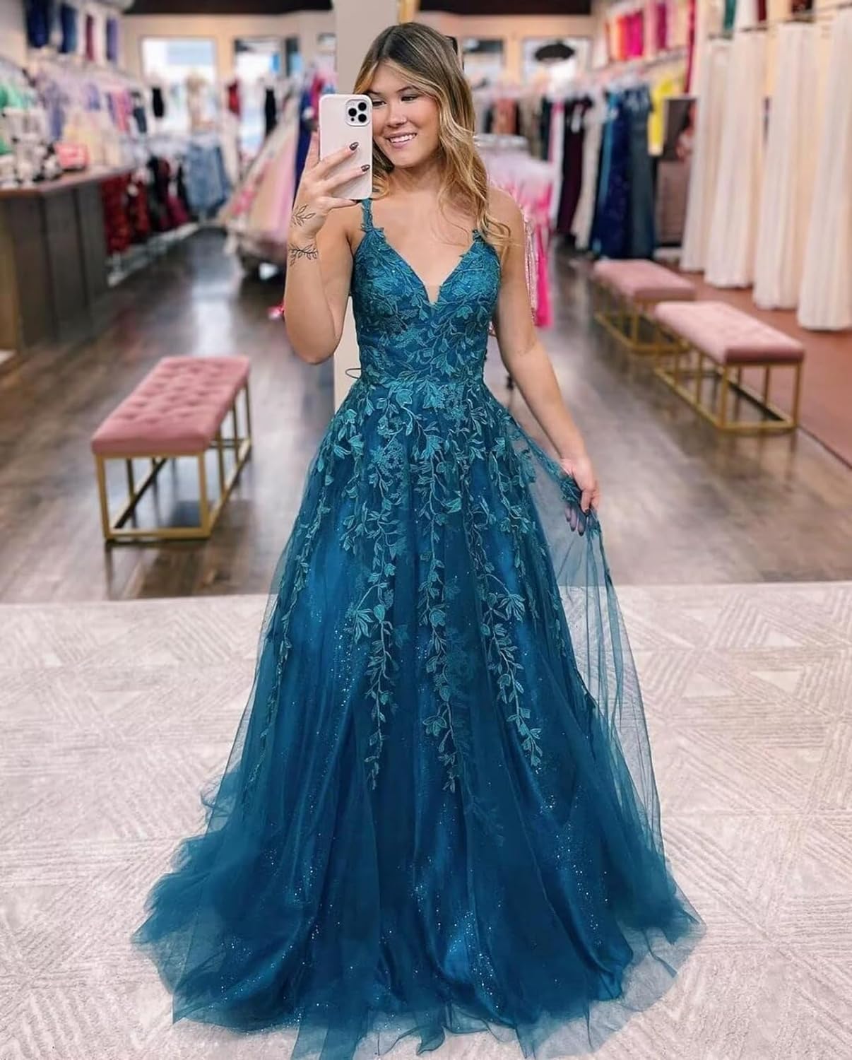 Women's Sparkly Tulle Lace Applique Prom Dresses 2025 Long Spaghetti Straps Formal Evening Gowns