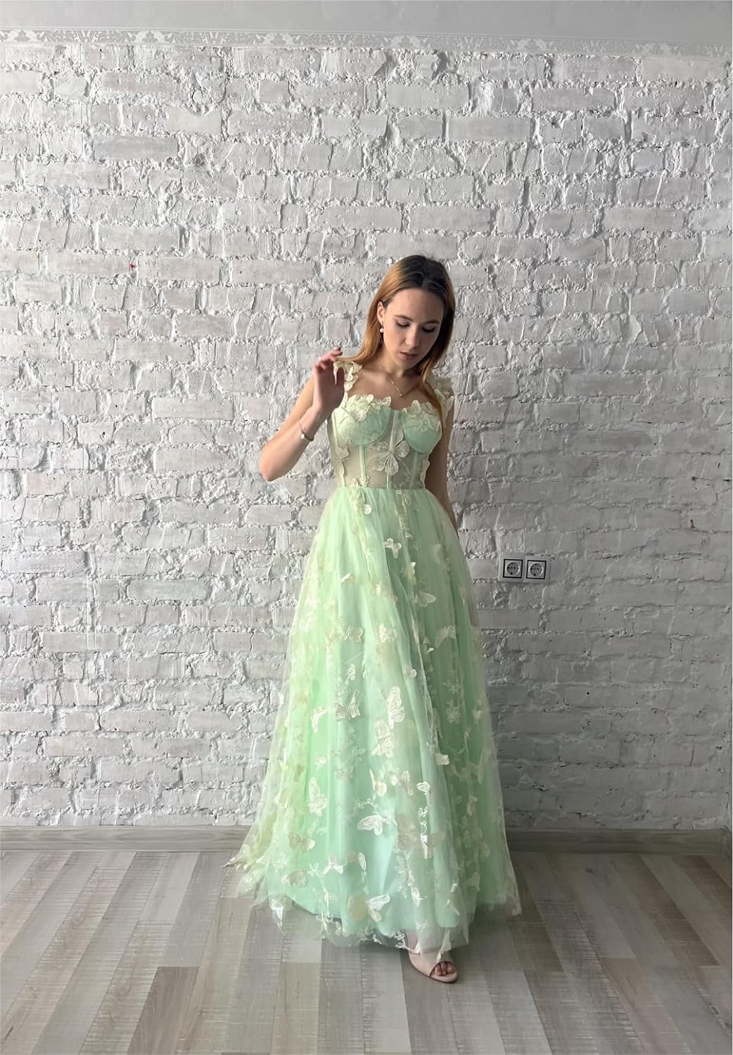 Vestidos de fiesta largos de tul con mariposas 3D para adolescentes, vestidos de fiesta formales de noche bordados con abertura 