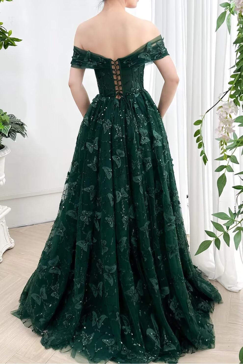 Sparkly Off Shoulder Tulle Prom Dresses with Butterfly Appliques Long A Line Formal Evening Party Gowns for Women