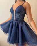 Glitter Tulle Homecoming Dresses for Teens Spaghetti V Neck Short Prom Dresses A Line Mini Cocktail Party Gowns