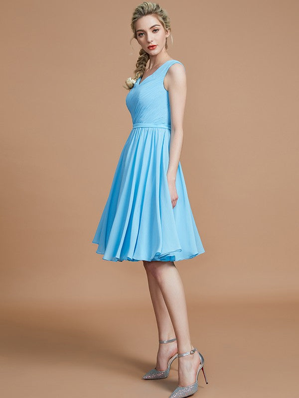 Vestido de dama de honor de gasa, corte A/princesa, escote en V, sin mangas, fruncido, corto/mini, para invitada de boda y fiesta.