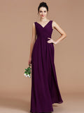 A-Line/Princess V-neck Sleeveless Ruched Floor-Length Chiffon Bridesmaid Dresses Evening Prom Dress