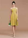 A-Line/Princess Halter Sleeveless Ruched Short/Mini Chiffon Bridesmaid Dresses Wedding Guest Dress
