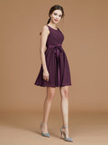 A-Linie/Princess-Linie Bateau-Ausschnitt Ärmellos Kurz/Mini Schärpe/Bänder/Gürtel Chiffon Brautjungfernkleider Homecoming-Kleid
