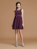 A-Linie/Princess-Linie Bateau-Ausschnitt Ärmellos Kurz/Mini Schärpe/Bänder/Gürtel Chiffon Brautjungfernkleider Homecoming-Kleid