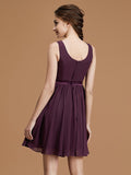 A-Linie/Princess-Linie Bateau-Ausschnitt Ärmellos Kurz/Mini Schärpe/Bänder/Gürtel Chiffon Brautjungfernkleider Homecoming-Kleid