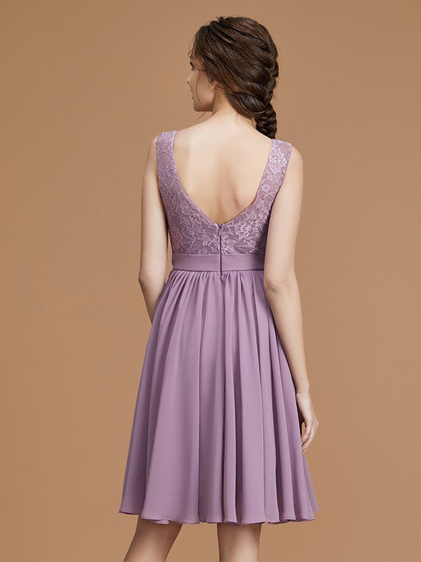 A-Linie/Princess-Linie Bateau-Ausschnitt Ärmellos Kurz/Mini Spitze Chiffon Brautjungfernkleider