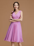 A-Linie/Princess-Linie V-Ausschnitt Ärmellos Kurz/Mini Geraffte Chiffon Brautjungfernkleider Kleid für Hochzeitsgäste
