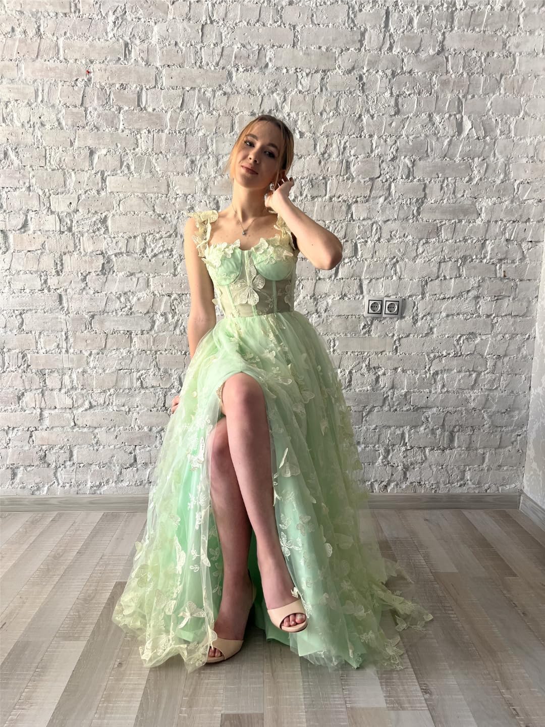 Vestidos de fiesta largos de tul con mariposas 3D para adolescentes, vestidos de fiesta formales de noche bordados con abertura 