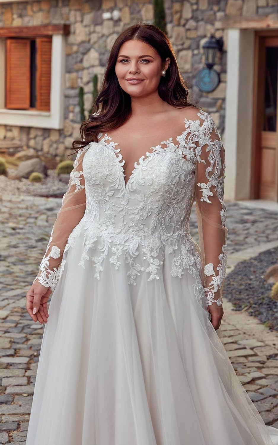 Women's Elegant Lace Beach Wedding Dresses for Bride 2025 with Sleeves Wedding Bridal Gowns