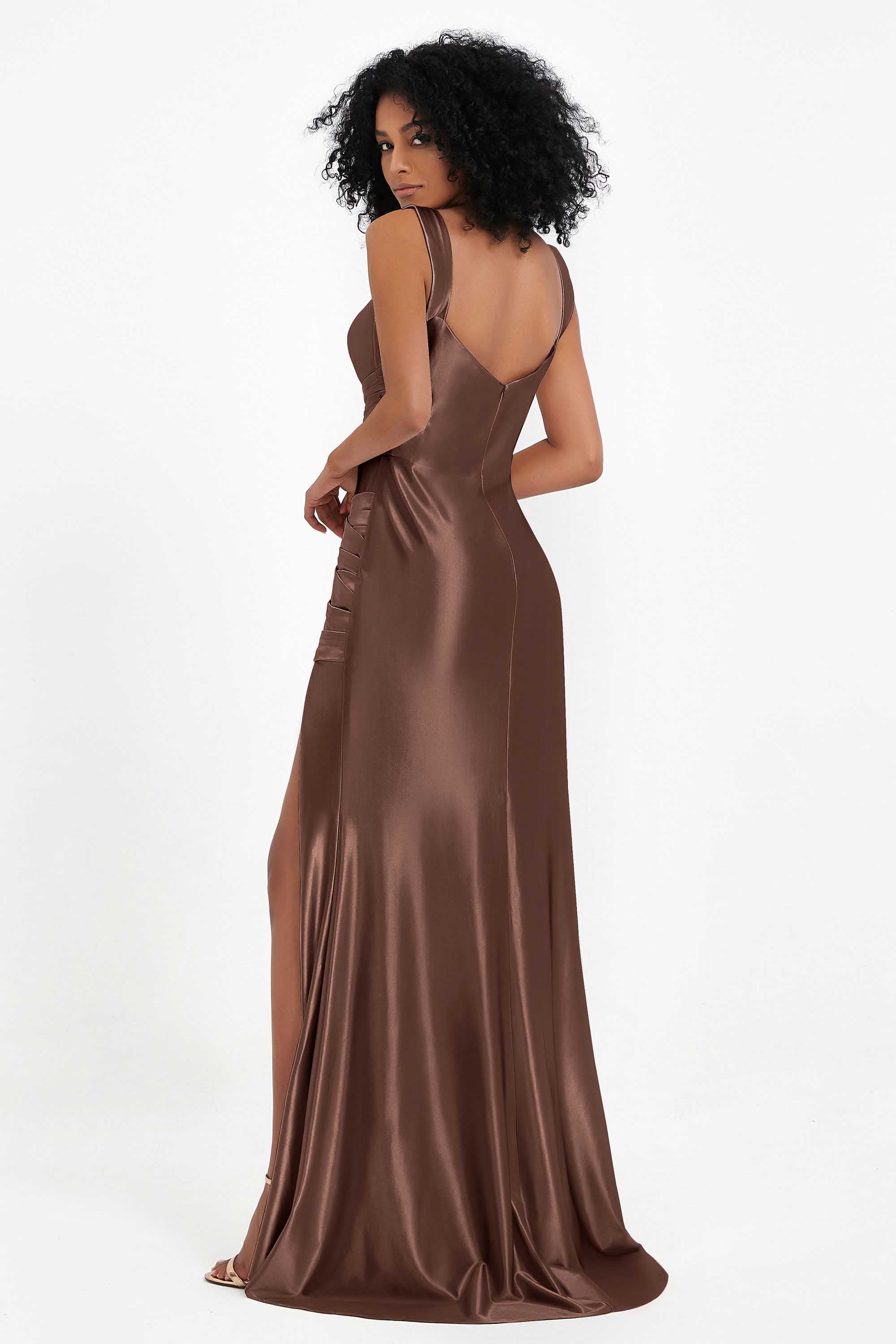 Stretch Satin Mermaid Bridesmaid Dress Sleeveless Pleated Formal Evening Dresses with Slit
