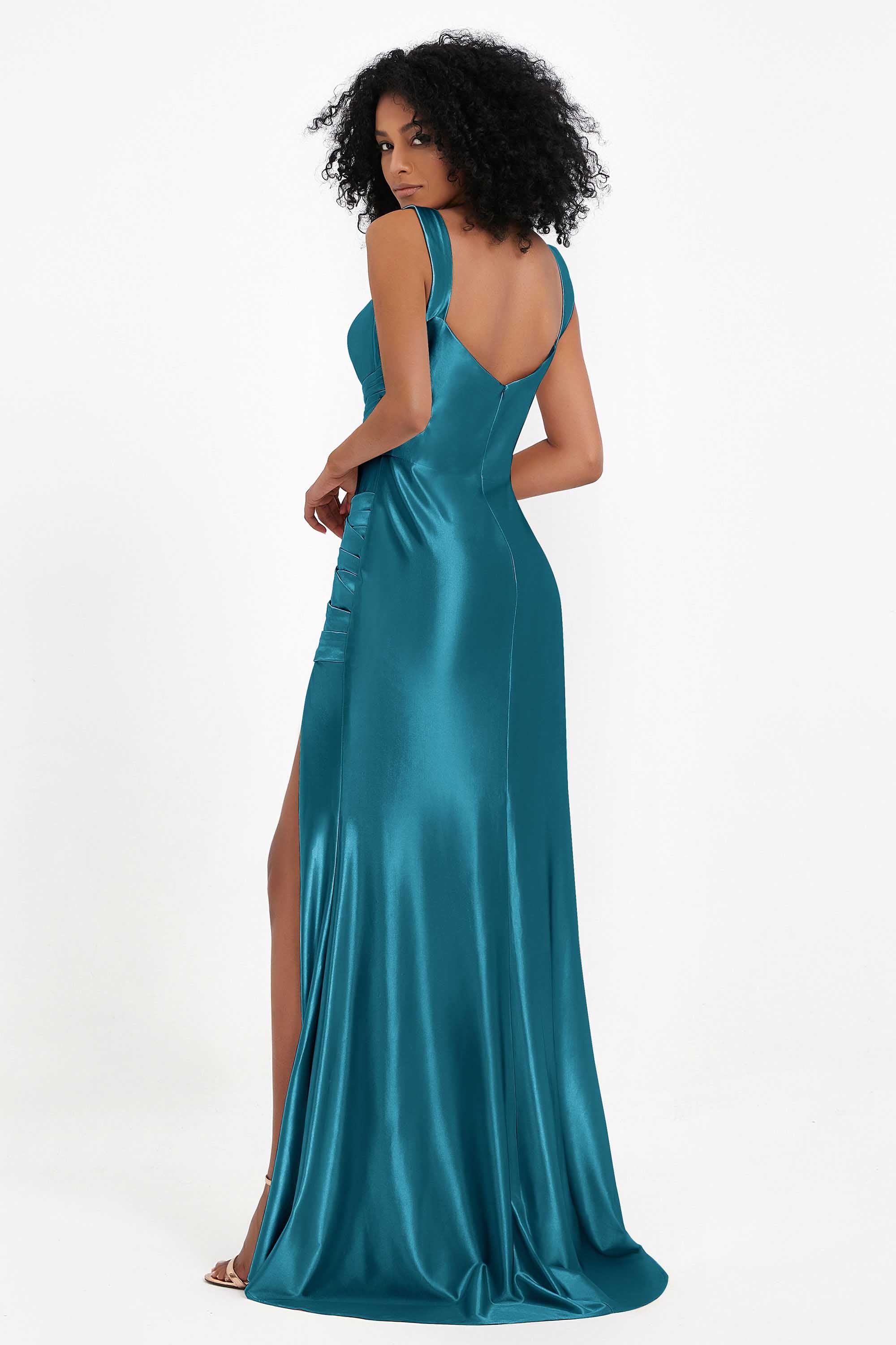 Stretch Satin Mermaid Bridesmaid Dress Sleeveless Pleated Formal Evening Dresses with Slit
