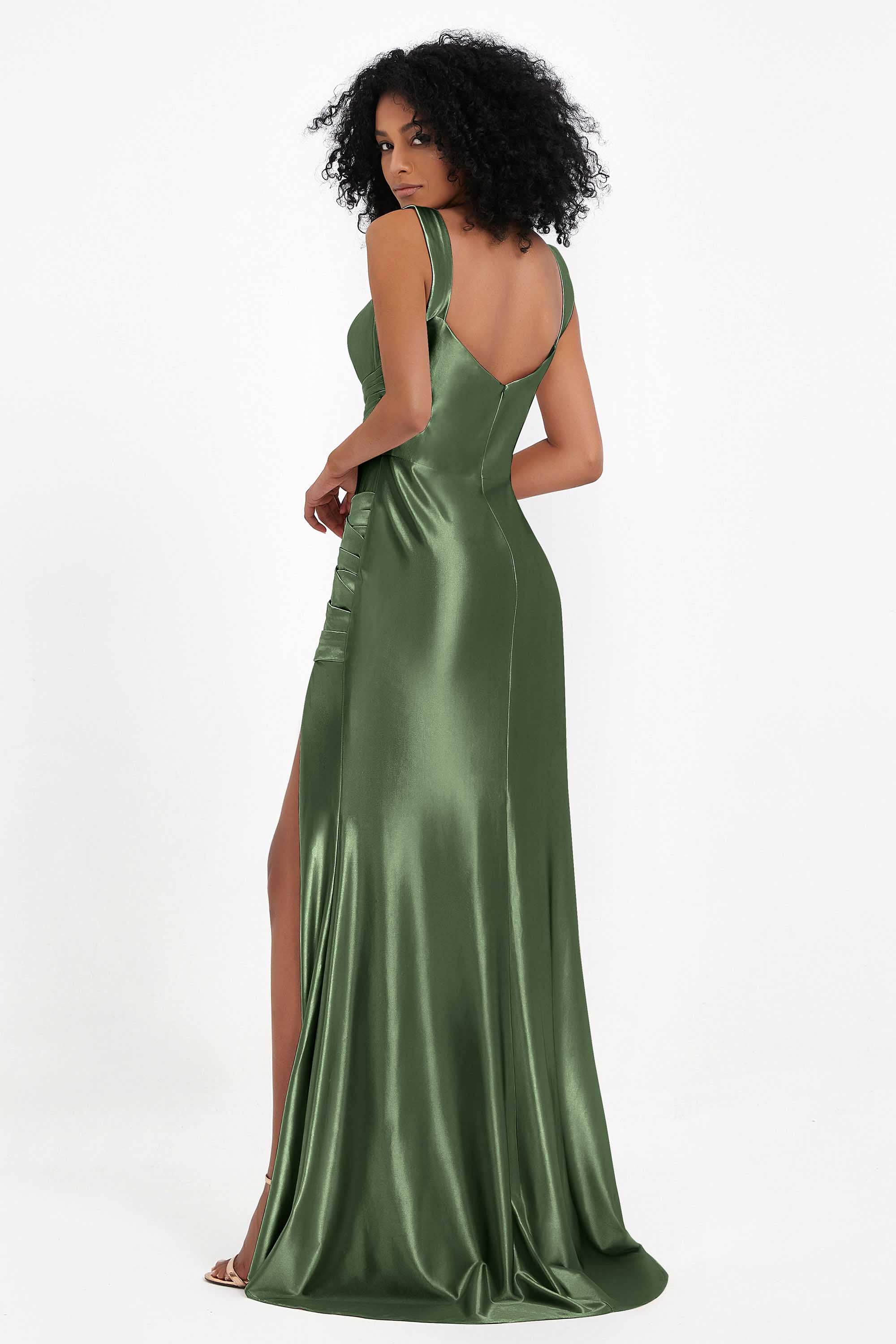 Stretch Satin Mermaid Bridesmaid Dress Sleeveless Pleated Formal Evening Dresses with Slit