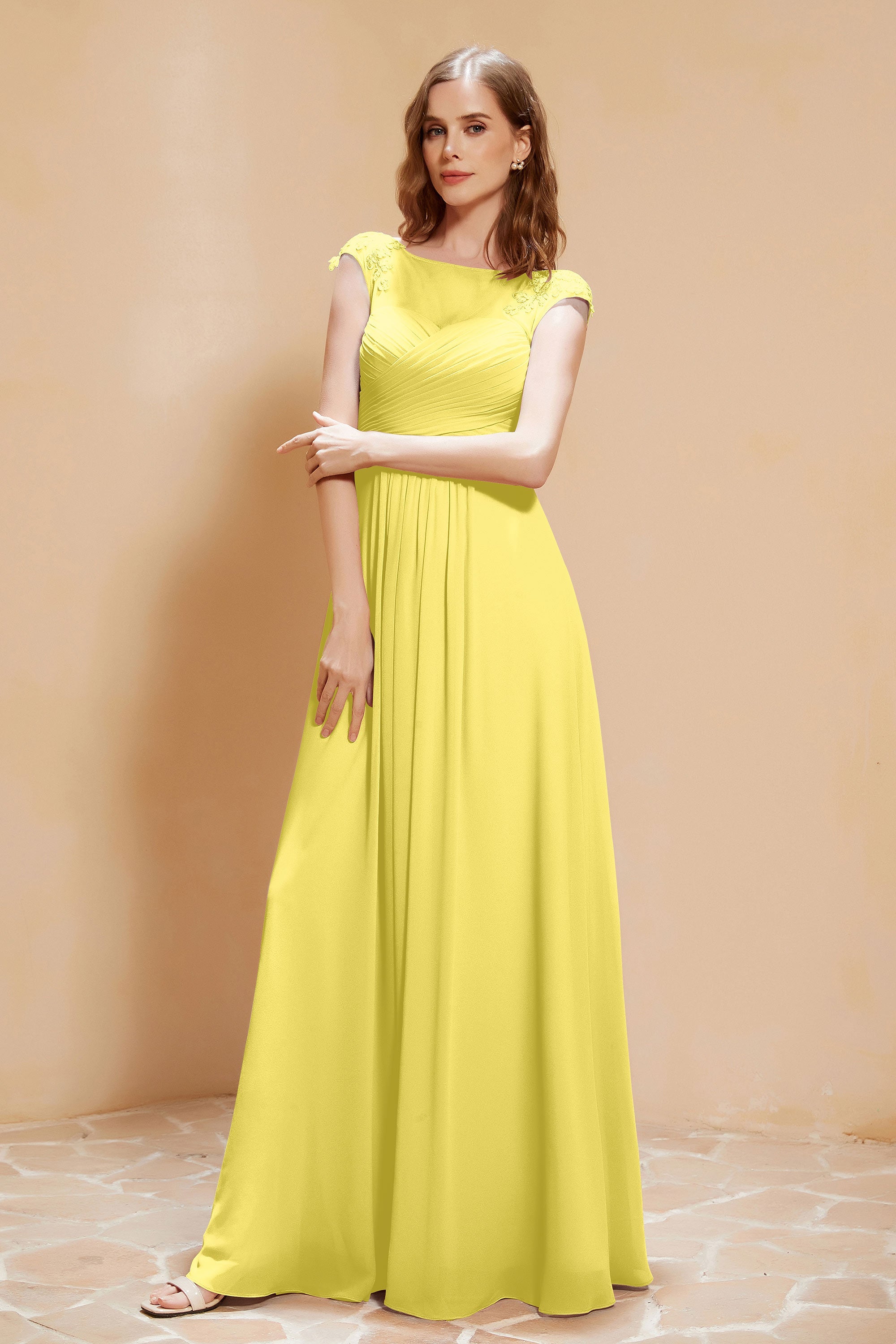Illusion Neck Cap Sleeves Chiffon Bridesmaid Dress with Lace Formal Evening Prom Gowns